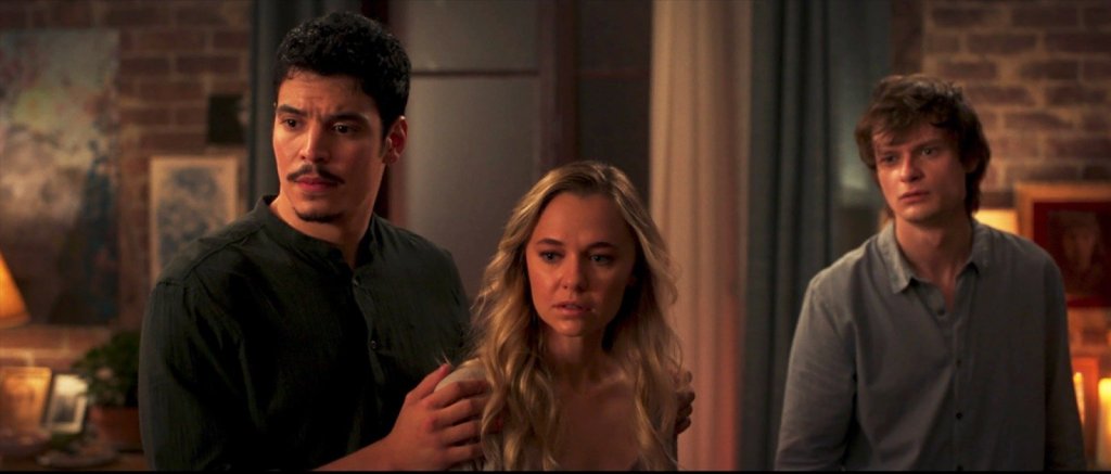 Witchboard Review – A Very Bland Witchcraft&nbsp;Movie