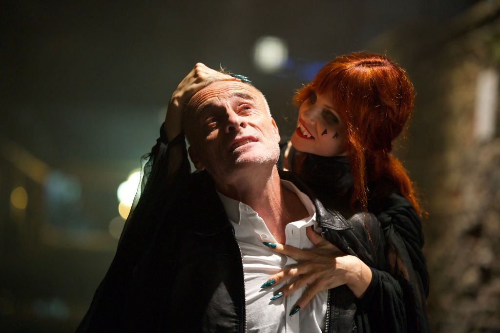 Vampires Of The Velvet Lounge Review – Good Cinematography And A Few Good Fight Scenes Weren’t Good Enough To Save This Bad Vampire&nbsp;Film